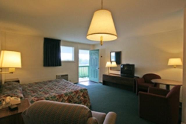 Hotel Lake Anna Glenora Habitación foto